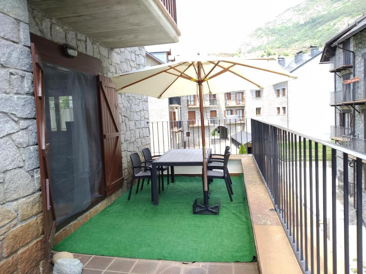 Vivienda Benasque Ibonet Apartment Ngoại thất bức ảnh